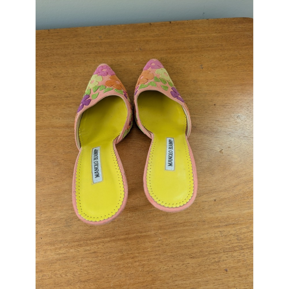 Vintage Y2K Manolo Blahnik Pastel Floral Suede Pointed Toe Mules - Picture 11 of 16